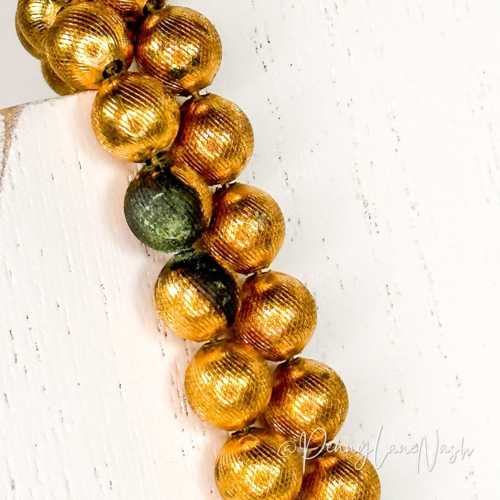 Vintage Double-Strand Gold Pearl Necklace - Picture 4 of 7